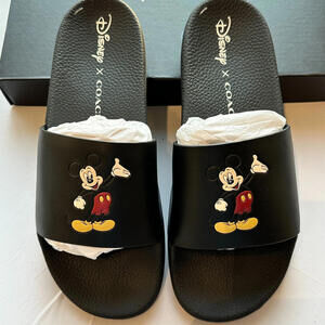 Coach Disney Slides - Size 9